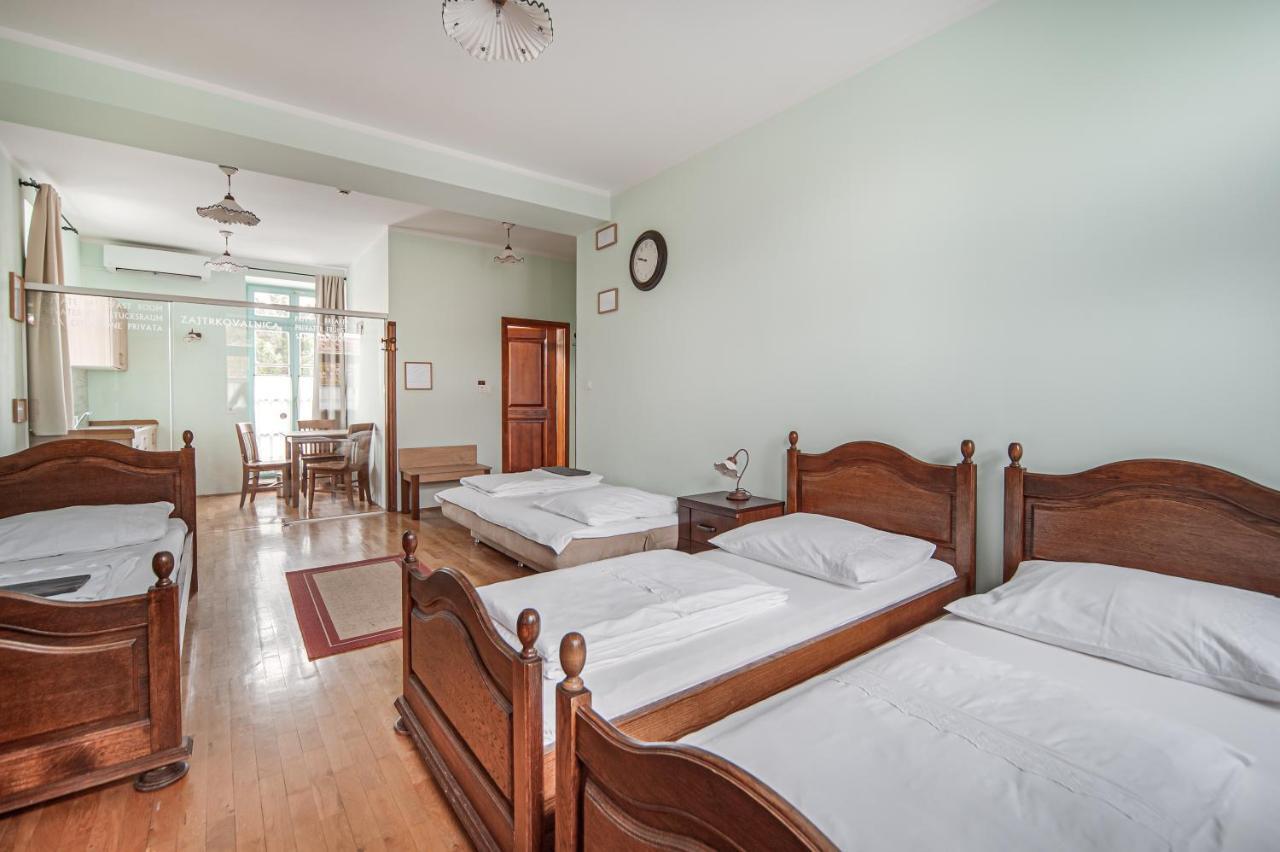 Parma Guesthouse & Apartments Maribor Ngoại thất bức ảnh